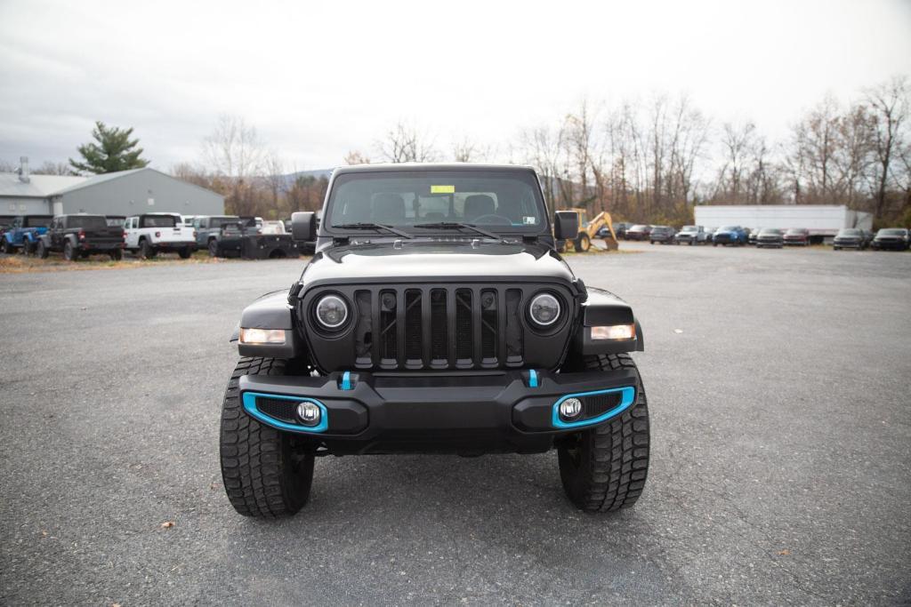 used 2022 Jeep Gladiator car, priced at $33,958