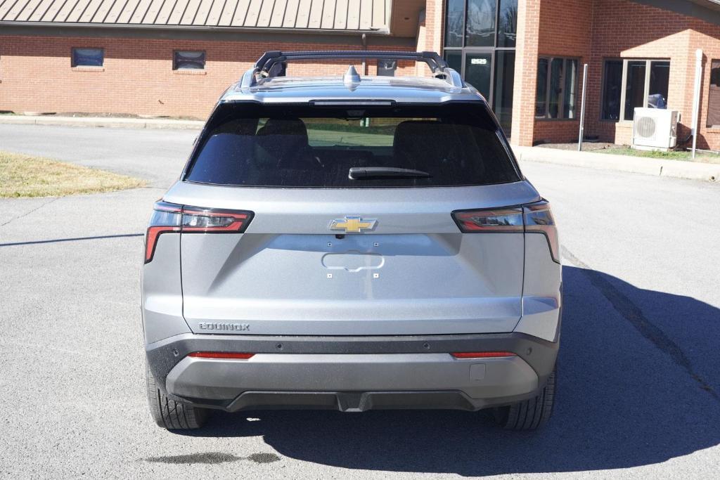 new 2025 Chevrolet Equinox car, priced at $31,694