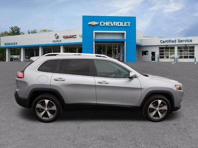 used 2021 Jeep Cherokee car, priced at $25,355