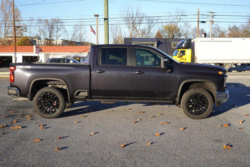 new 2024 Chevrolet Silverado 2500 car, priced at $66,000