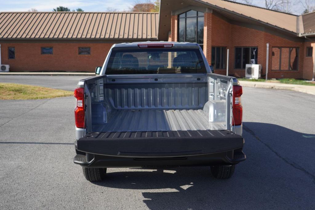 new 2025 Chevrolet Silverado 1500 car, priced at $45,911