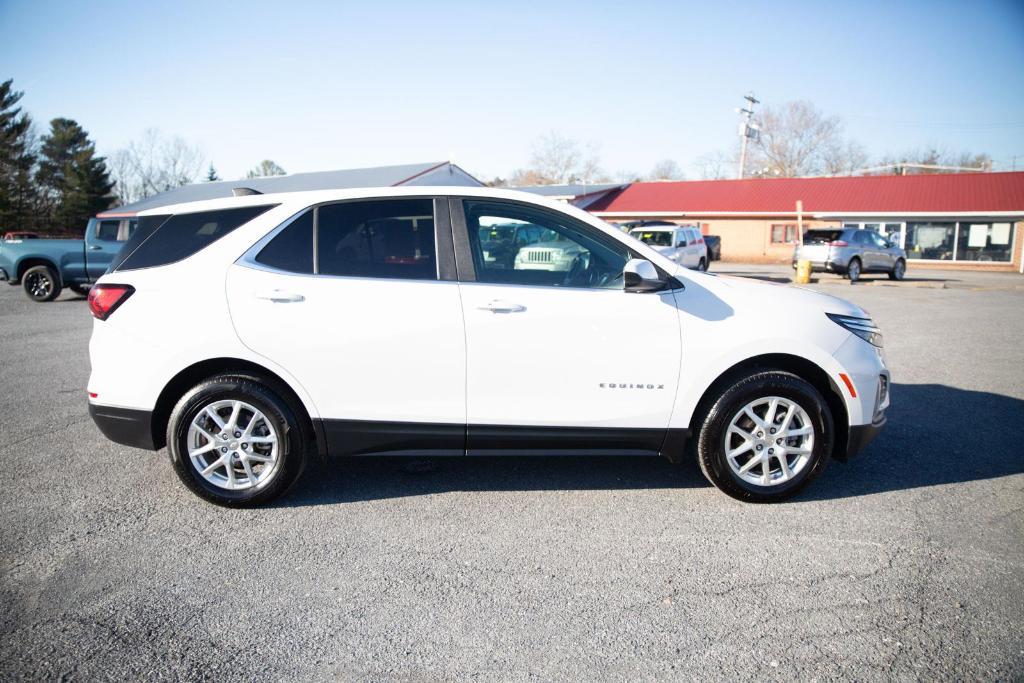 used 2022 Chevrolet Equinox car, priced at $21,995