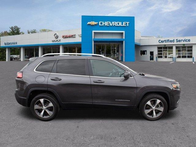 used 2021 Jeep Cherokee car, priced at $26,090