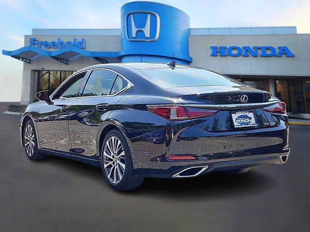 used 2019 Lexus ES 350 car, priced at $27,422