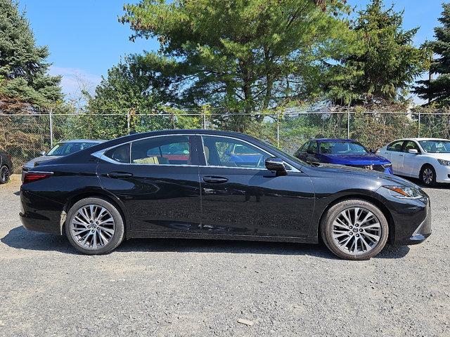 used 2019 Lexus ES 350 car, priced at $27,422
