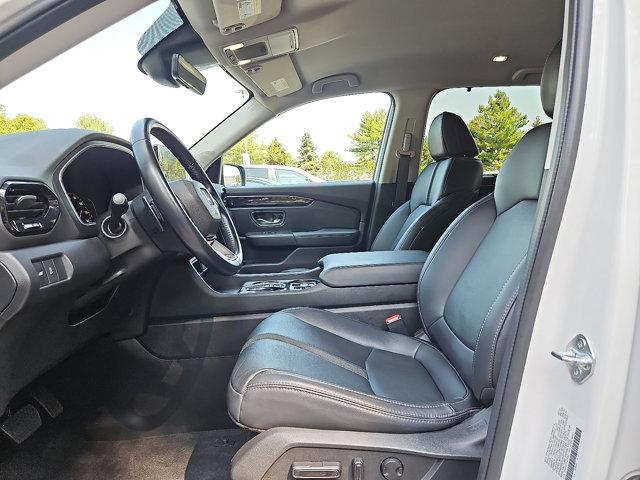 used 2023 Honda Pilot car, priced at $36,322