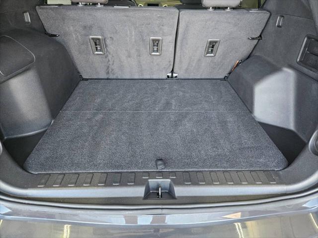 used 2023 Chevrolet Equinox car, priced at $25,900