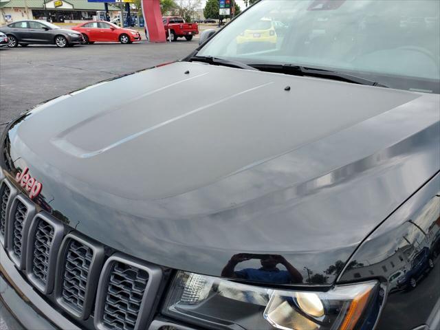 used 2021 Jeep Grand Cherokee car, priced at $34,900