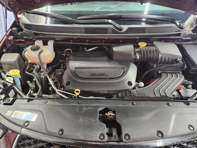used 2022 Chrysler Pacifica car, priced at $27,900