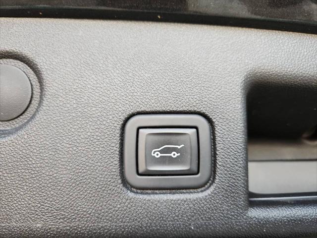 used 2023 Chevrolet Equinox car, priced at $24,900