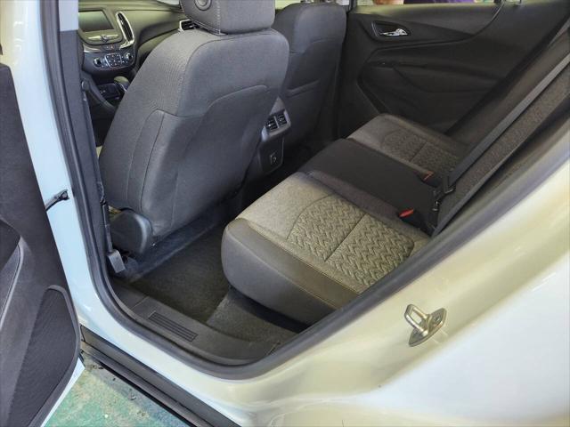 used 2024 Chevrolet Equinox car, priced at $27,900