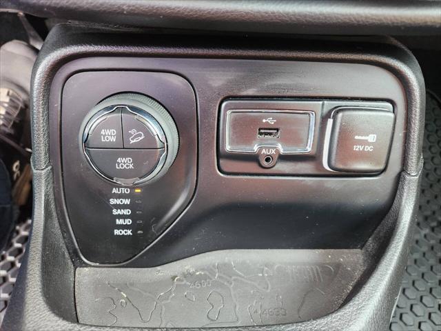 used 2016 Jeep Renegade car, priced at $14,900