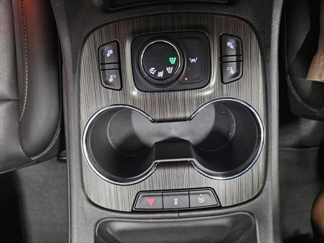 used 2023 GMC Acadia car, priced at $31,900