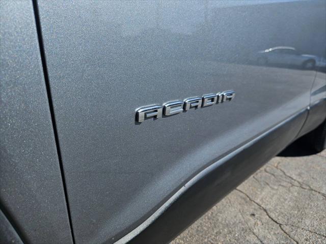 used 2023 GMC Acadia car, priced at $31,900