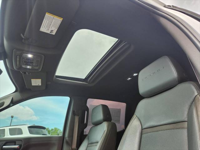 used 2021 GMC Sierra 1500 car, priced at $43,900