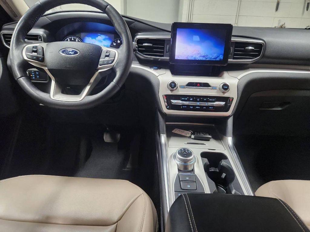 used 2024 Ford Explorer car, priced at $30,900