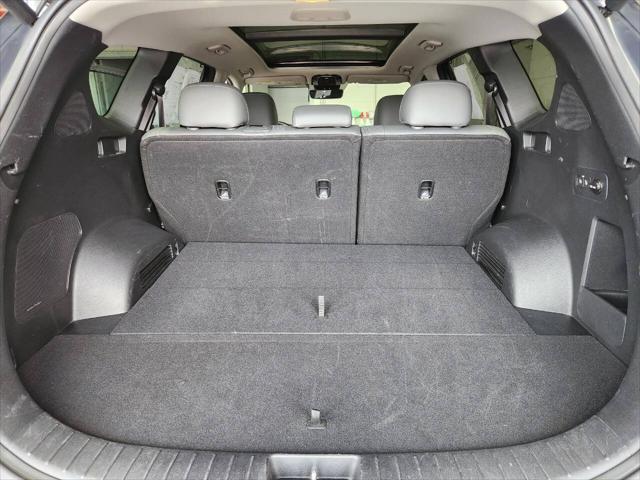 used 2023 Hyundai Santa Fe car, priced at $27,900