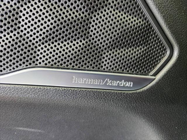 used 2023 Hyundai Santa Fe car, priced at $27,900