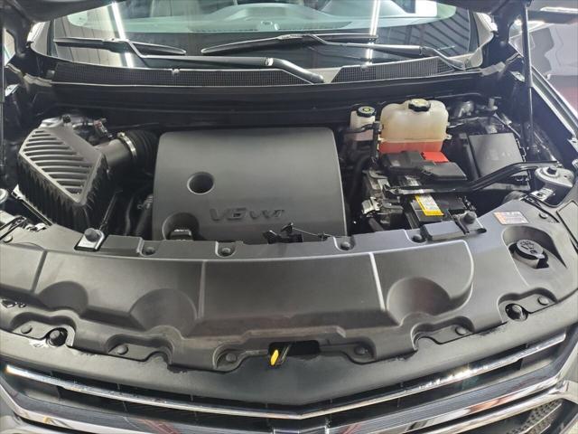 used 2021 Chevrolet Traverse car, priced at $28,900