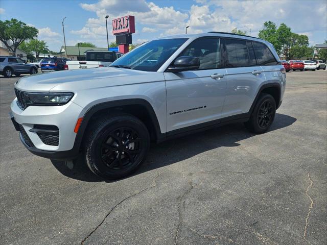 used 2024 Jeep Grand Cherokee car, priced at $36,900