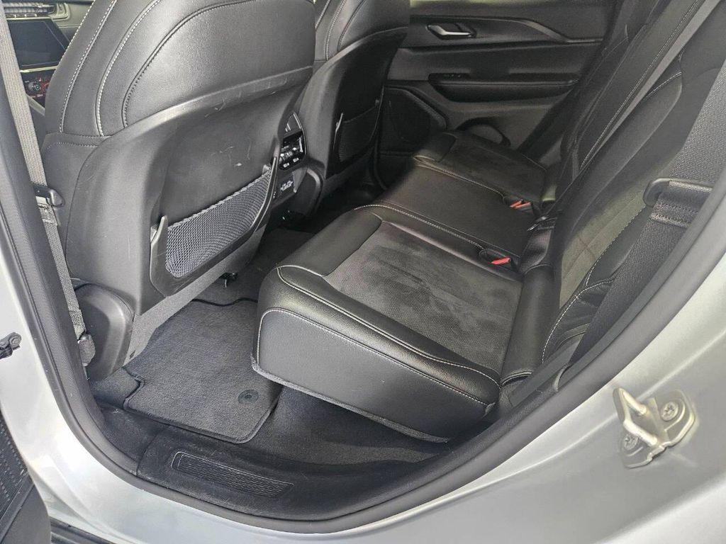 used 2024 Jeep Grand Cherokee car, priced at $36,900