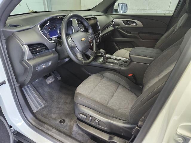 used 2023 Chevrolet Traverse car, priced at $32,900