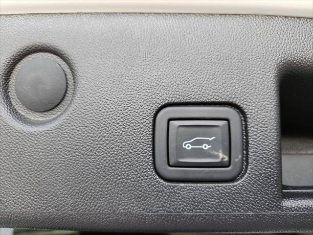 used 2024 Chevrolet Equinox car, priced at $27,900