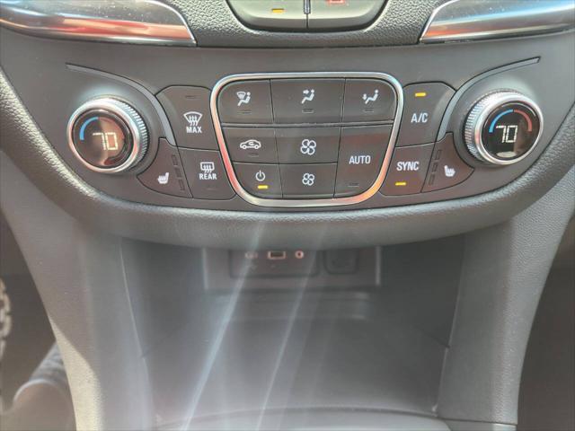 used 2024 Chevrolet Equinox car, priced at $27,900