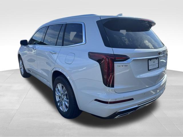 new 2025 Cadillac XT6 car, priced at $52,214