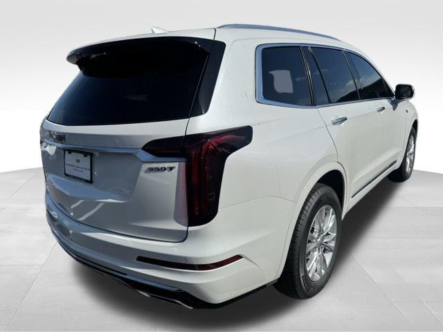 new 2025 Cadillac XT6 car, priced at $52,214