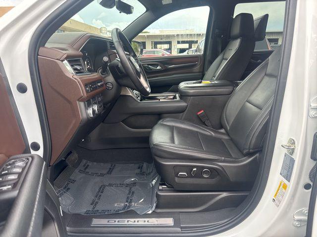 used 2021 GMC Yukon car, priced at $45,692