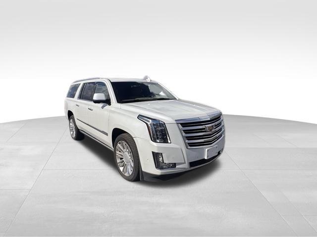 used 2019 Cadillac Escalade ESV car, priced at $40,751