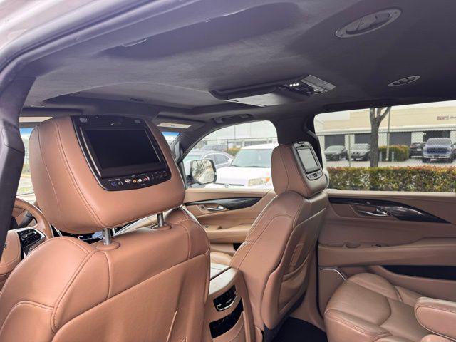 used 2019 Cadillac Escalade ESV car, priced at $40,751