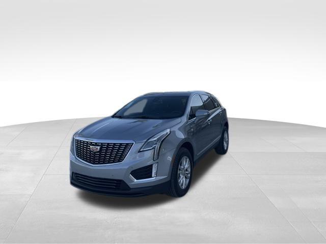 new 2025 Cadillac XT5 car, priced at $45,690