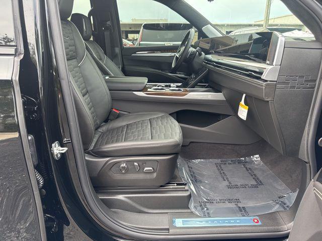 new 2025 Cadillac Escalade ESV car, priced at $133,744