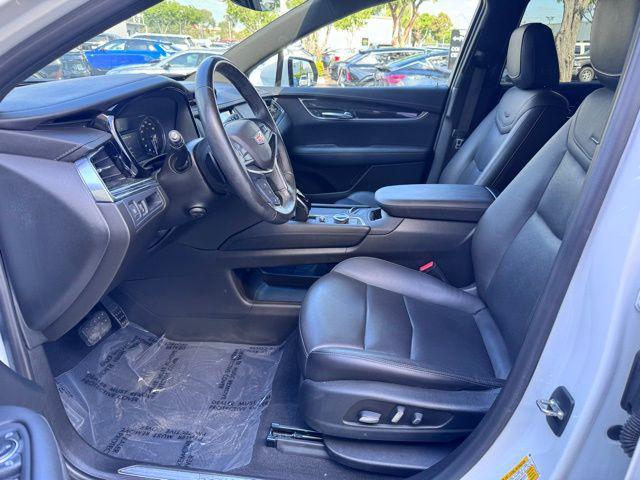 used 2021 Cadillac XT5 car, priced at $28,995