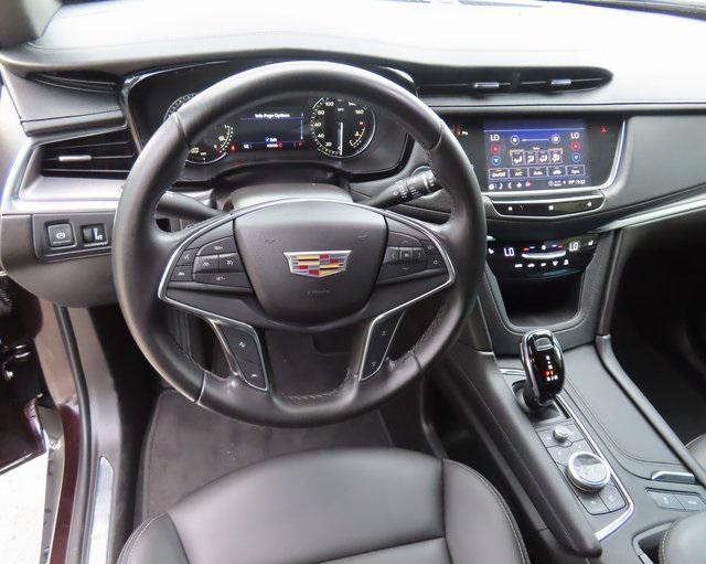 used 2021 Cadillac XT5 car, priced at $26,495