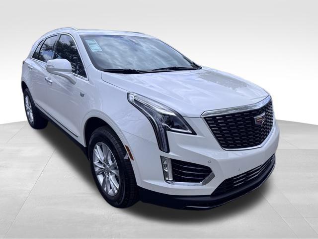 new 2025 Cadillac XT5 car, priced at $46,915