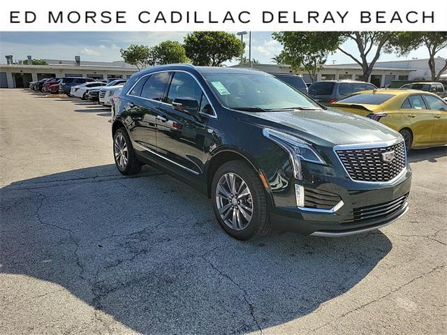 new 2025 Cadillac XT5 car