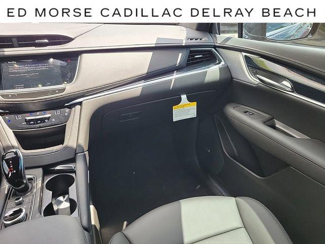 new 2024 Cadillac XT5 car, priced at $57,990