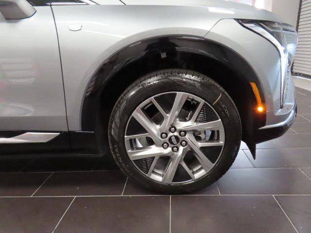 new 2026 Cadillac OPTIQ car, priced at $53,319