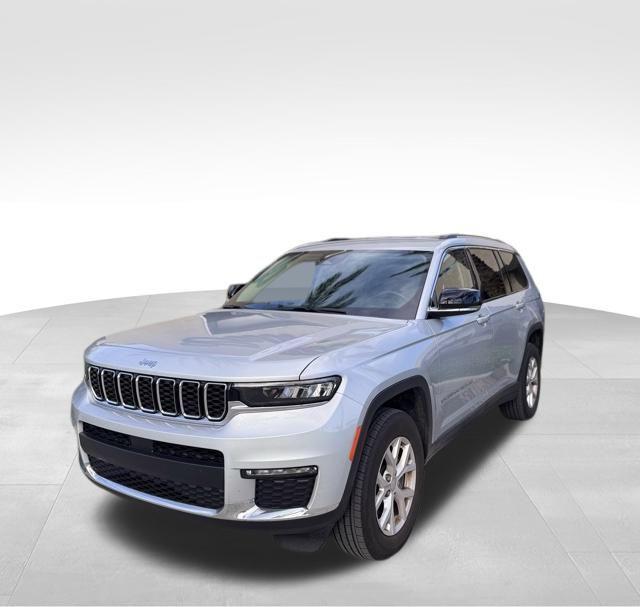 used 2022 Jeep Grand Cherokee L car, priced at $30,999