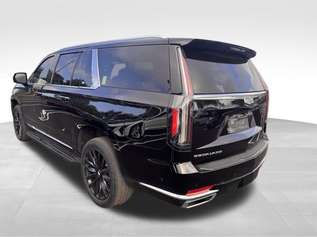 used 2021 Cadillac Escalade ESV car, priced at $66,715