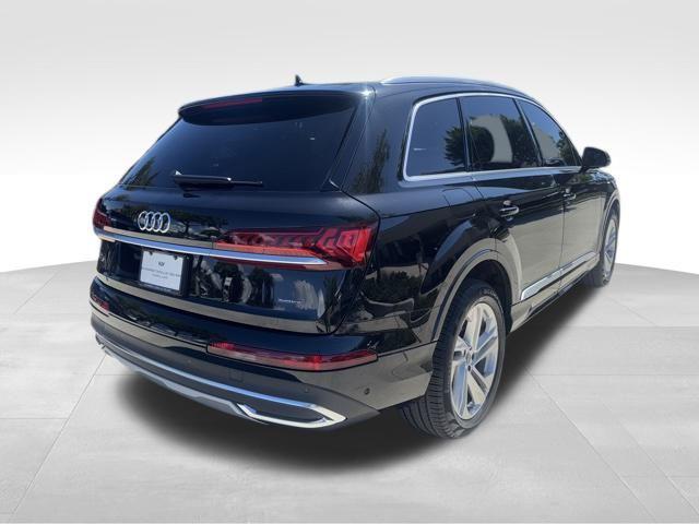 used 2023 Audi Q7 car, priced at $35,995