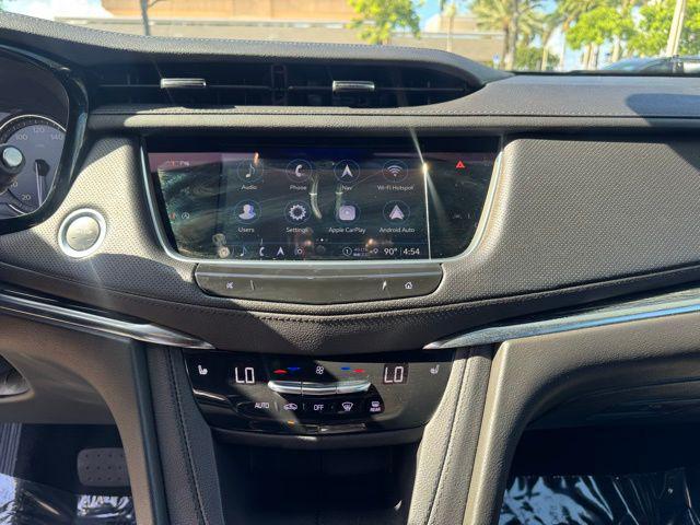 used 2023 Cadillac XT5 car, priced at $28,995