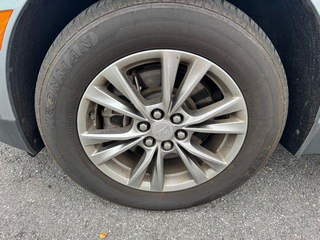 used 2023 Cadillac XT5 car, priced at $30,995