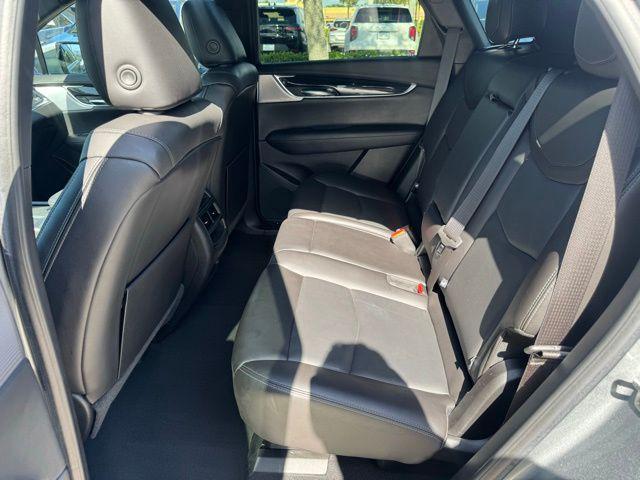 used 2023 Cadillac XT5 car, priced at $28,995