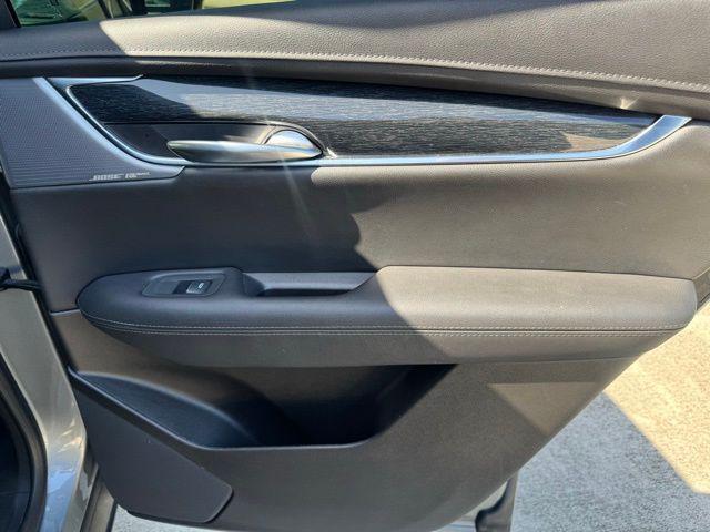 used 2023 Cadillac XT5 car, priced at $28,995