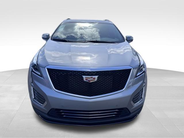 new 2025 Cadillac XT5 car, priced at $60,664