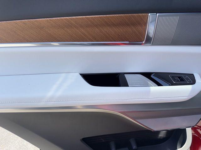 new 2026 Cadillac VISTIQ car, priced at $83,894